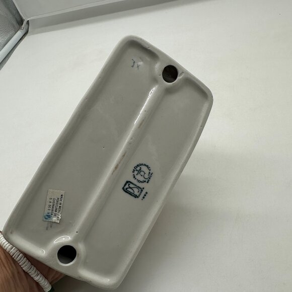 1992 PS (Paul Sebastian) Mexico, Two Children Sledding Porcelain Figurine EUC - Picture 5 of 5